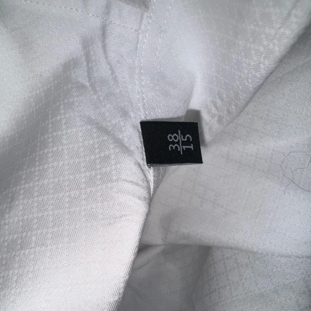 Gucci Textured White Dress Shirt 38/15